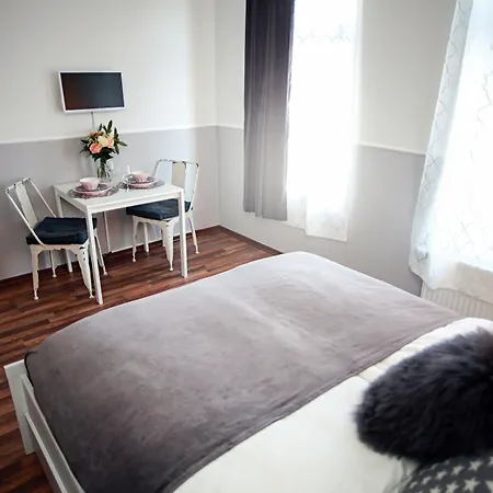 Aparthotel Hentschels 3*