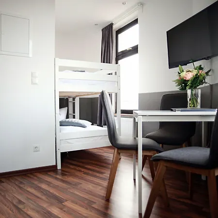 Aparthotel Hentschels 3*